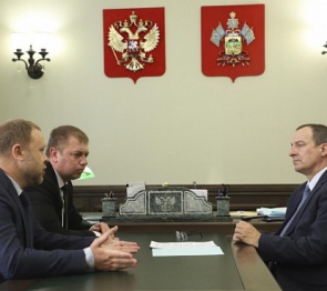 Председатель ЗСК Юрий Бурлачко провел встречу с новым главой Апшеронского района Кубани